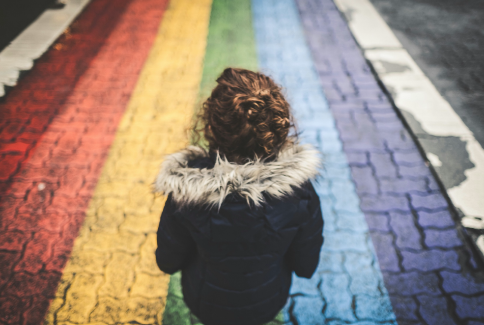 Trans und Schule – Ratgeber für Lehrkräfte und Schulleitung